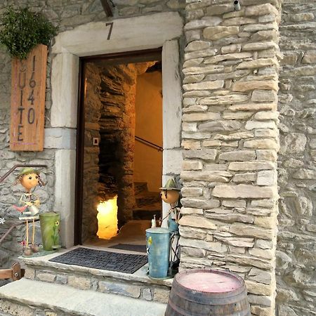Romantica suite con vasca idromassaggio Aosta Esterno foto