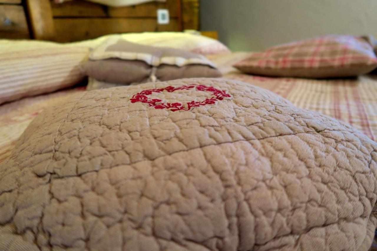 Romantica suite con vasca idromassaggio Aosta Esterno foto
