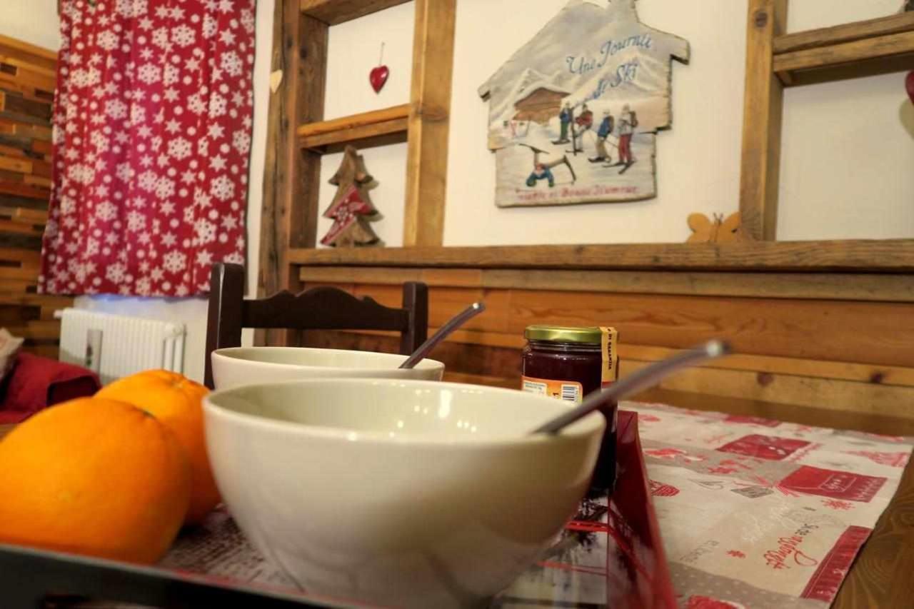 Romantica suite con vasca idromassaggio Aosta Esterno foto